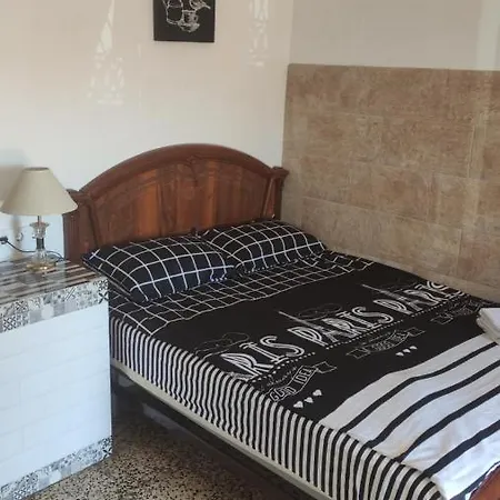 Casita Con Mirador Malaga